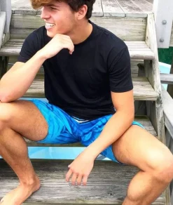 Bottoms><noscript><img width=