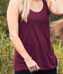 Athleisure><noscript><img width=